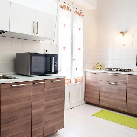 Апартаменти Casa Agliano Con Vista By Wonderful Italy Чефалу