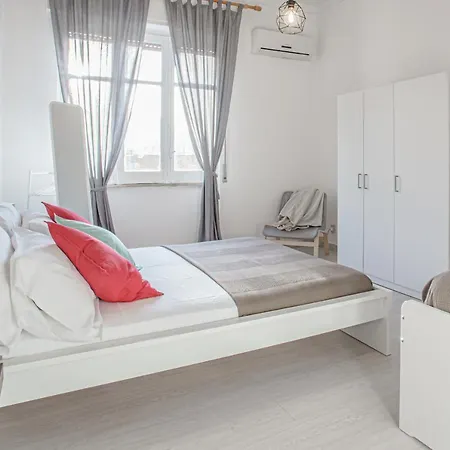 Апартаменти Casa Agliano Con Vista By Wonderful Italy Чефалу