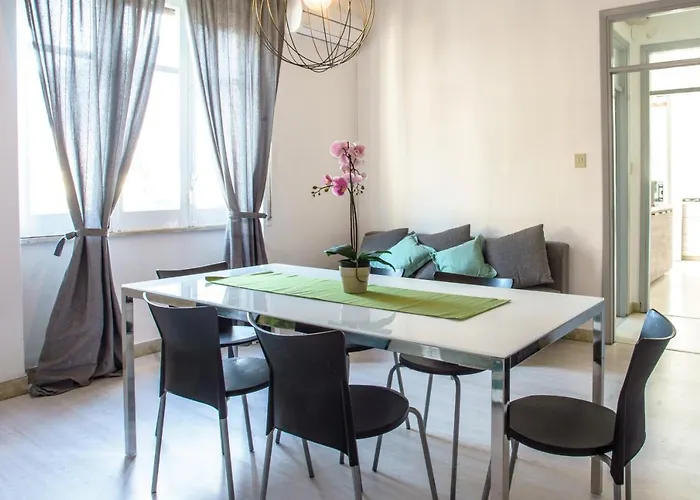 Casa Agliano Con Vista By Wonderful Italy * تْشيفالو